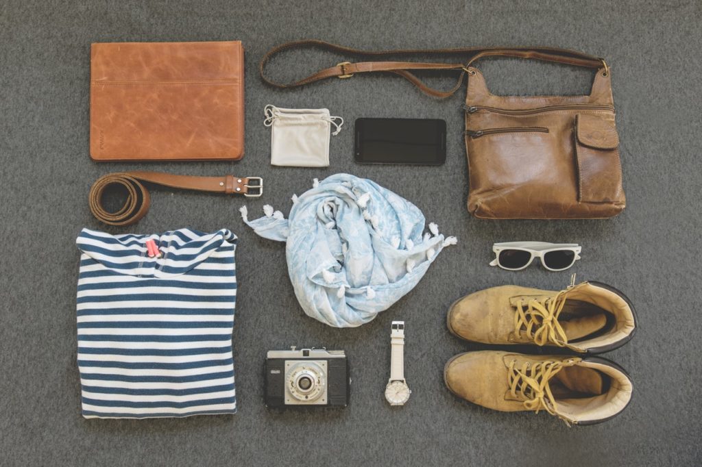 Auf Reisen gehen: Diese Kleidungsstücke könntest du mit auf deine nächste Reise nehmen